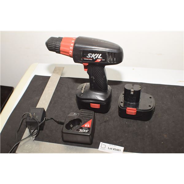 WORKING SKIL DRILL AND EXTRA BATTERY