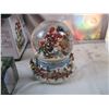 Image 6 : John Deer Ornaments, Large Christmas Globe + Projection Light