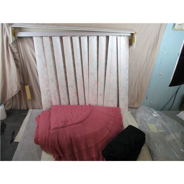 Small Window Blinds (36"x30") - Bedspread + Bed Skirt
