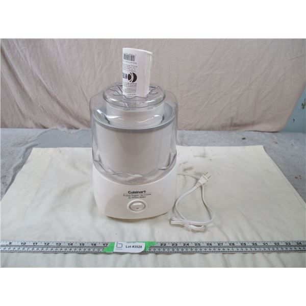 Cuisinart Frozen Yogurt + Ice Cream Sorbet Maker
