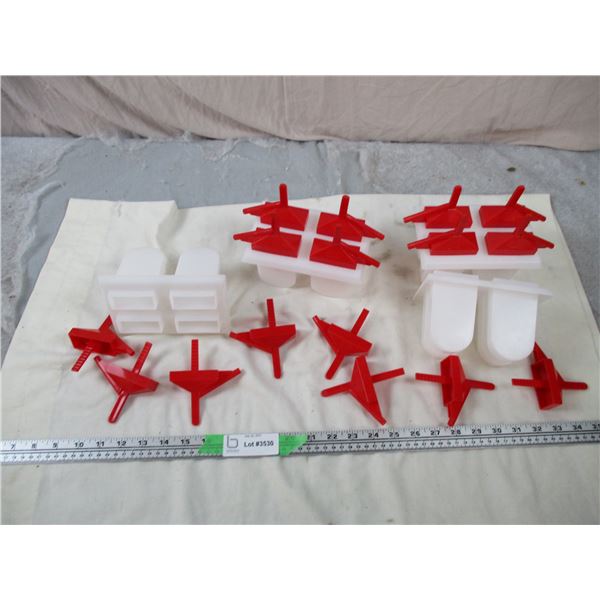 Lot of 4 Sip-a-Pop popsicle makers