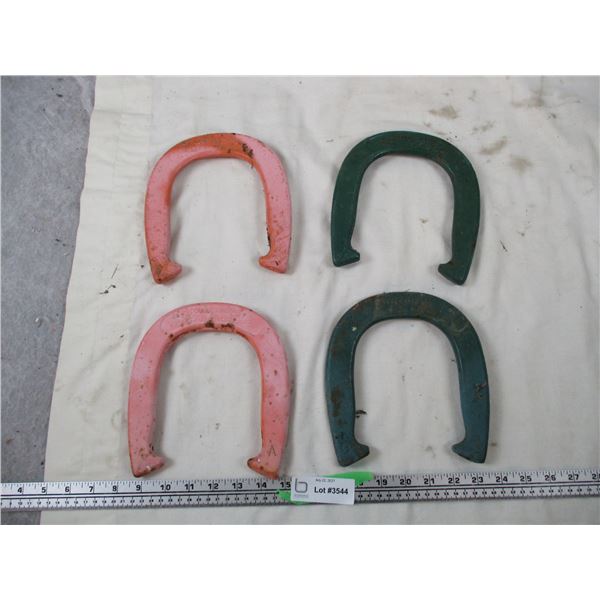 Four Double-Ringer Horse Shoes