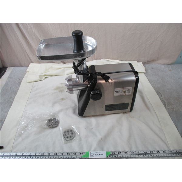 Waring Pro Electric Meat Grinder - working