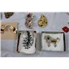 Image 2 : Jewellery Lot - Brooches, Earrings