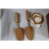 Image 2 : Various Wood Items - Shoe Stretches, Drawer, Key Holder