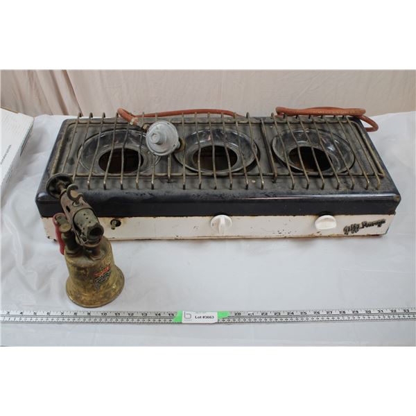 Antique Jiff-Range 33A Propane 3-burner stove + Butler Brass Hand Torch
