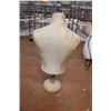 Image 2 : Vintage Body Mannequin