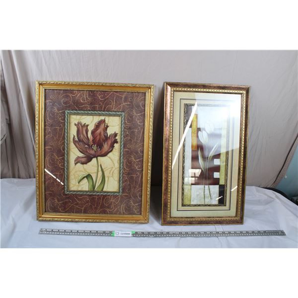 2 Framed Flower Prints