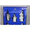 Image 2 : 11 piece Porcelain Nativity Set