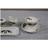 Image 3 : Scottish sets Adderley + Elizabethan Cup + saucers, cream + sugar serving tray