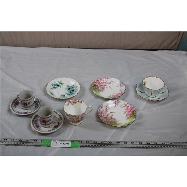 Royal Albert Saucers with Cup, Royal stuart Cup + Saucer, 2 Small China Sake Cup+saucers