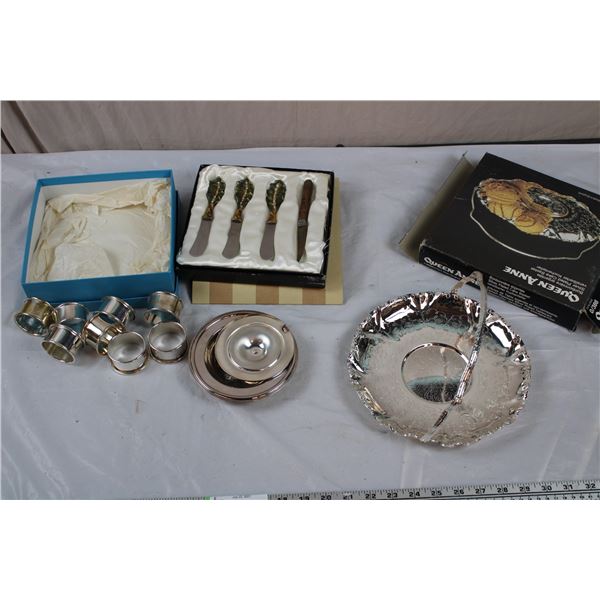 Silver plated brass rings, Queen Anne Silver Plated Cake Basket, Sugar dish, 3/4 bombay knife set