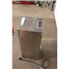 Image 3 : Bunn Hot Water Dispenser 24" Tall