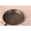 Image 2 : 10.5" Cast Iron Frying Pan