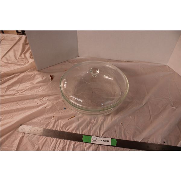 Pyrex Clear Glass Casserole Dish