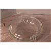 Image 2 : Pyrex Clear Glass Casserole Dish