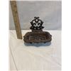 Image 1 : Cast iron soap holder
