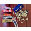 Image 1 : lot collector spoons