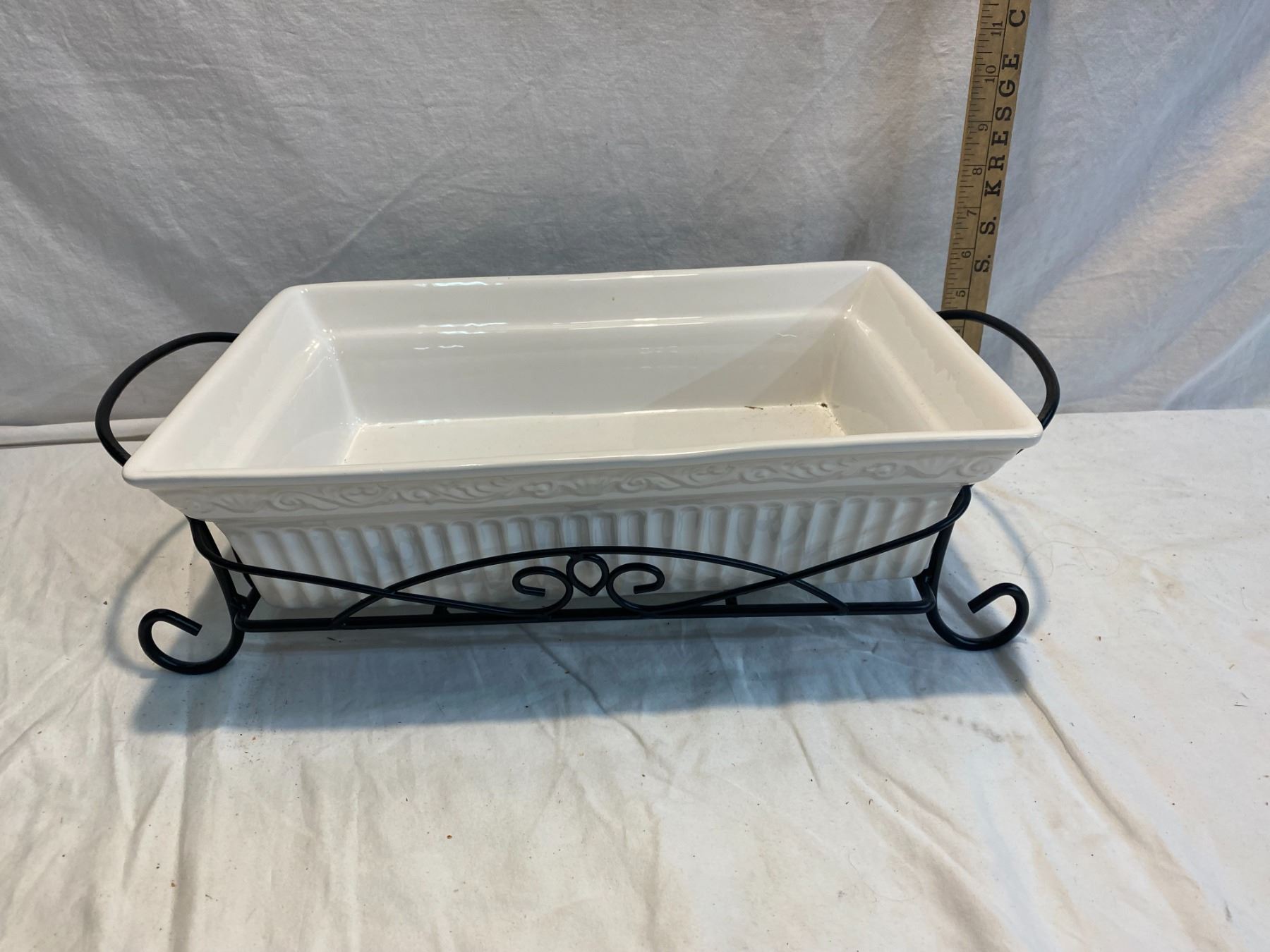 Serving dish