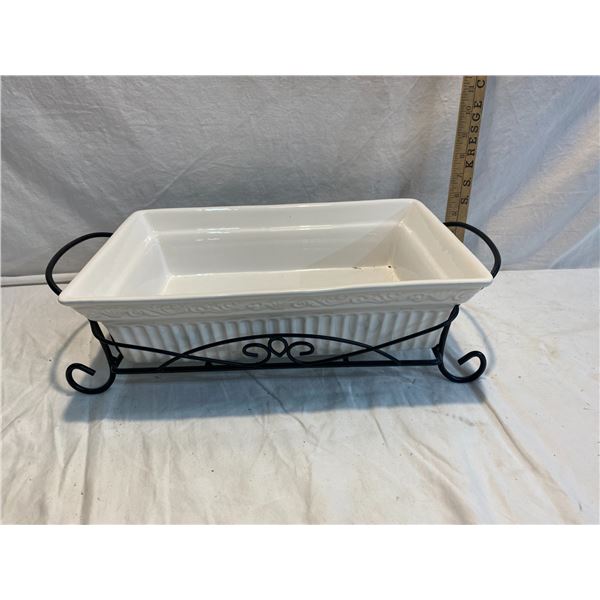 Serving dish