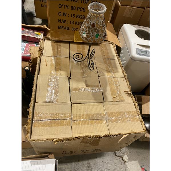 Case tea light holders