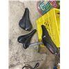 Image 1 : 3 bike seats and other part