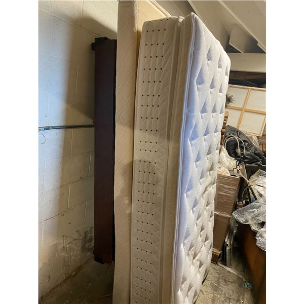 Single mechanical bed