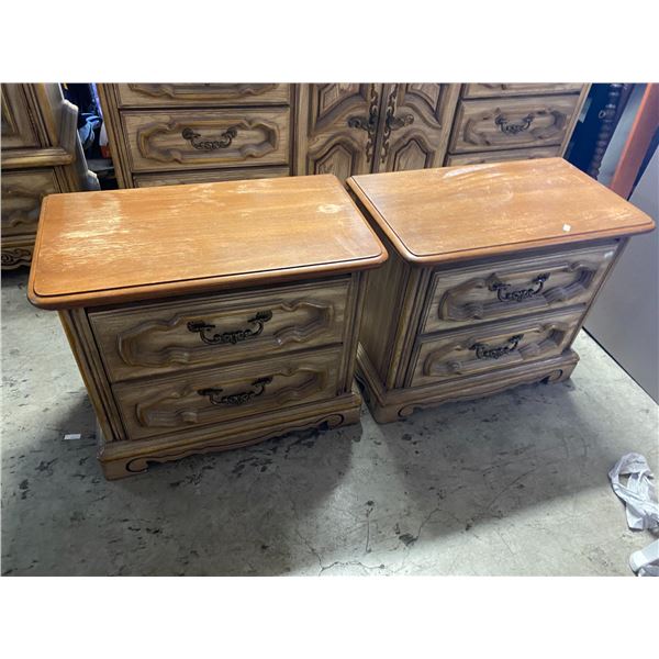 Pair of night stands