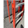 Image 2 : 8 foot Featherlite ladder