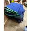 Image 1 : 5 moving blankets
