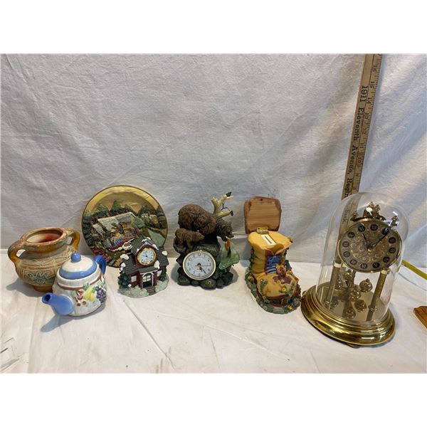 Lot clocks and collectibles