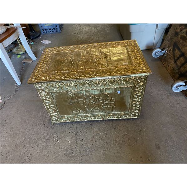 Decor box 26x15.5x 16.5 tall