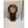 Image 1 : Heirloom regulator A clock with key