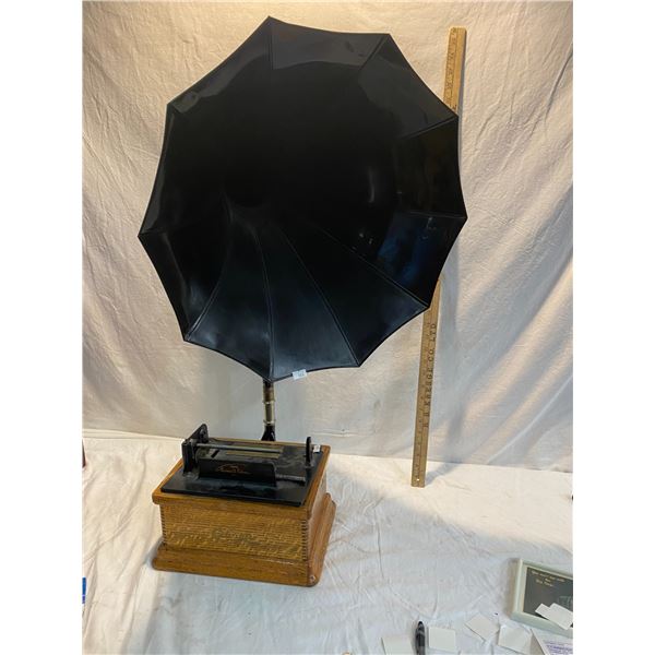 Edison Fireside Phonograph model B