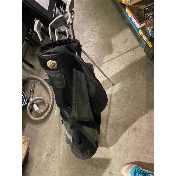Golf bag and clubs
