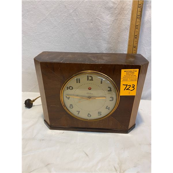 Telechron clock