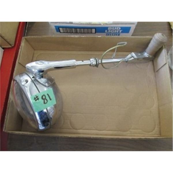 VINTAGE AUTO SPOTLIGHT