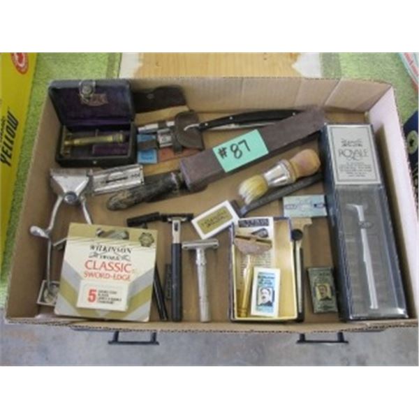 ASSORTMENT OF RAZOR BLADES, VINTAGE BLADES & HAIR CLIPPER