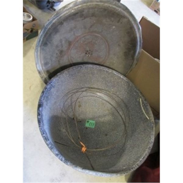 ENAMEL BREAD DOUGH DISH