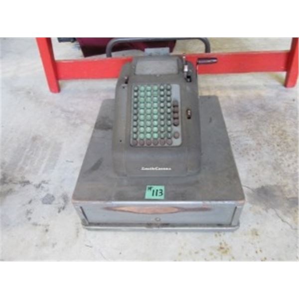 VINTAGE CASH REGISTER