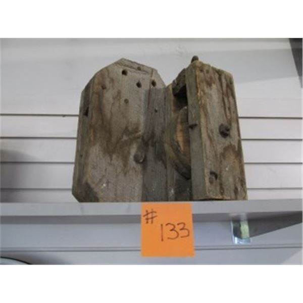 WOODEN COLLECTOR’S PULLEYS