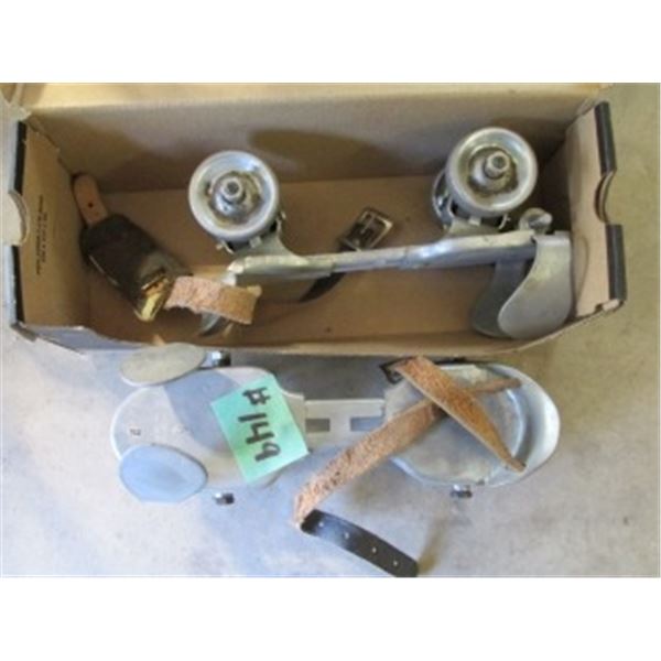 VINTAGE METAL ROLLER SKATES