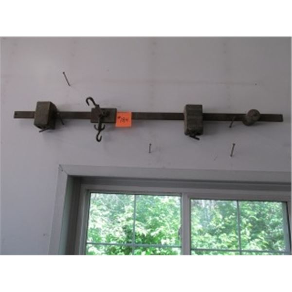 VINTAGE FAIRBANKS BEAM SCALE (PIG SCALE)