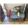 Image 1 : SHOP COMPRESSOR C/W HOSE