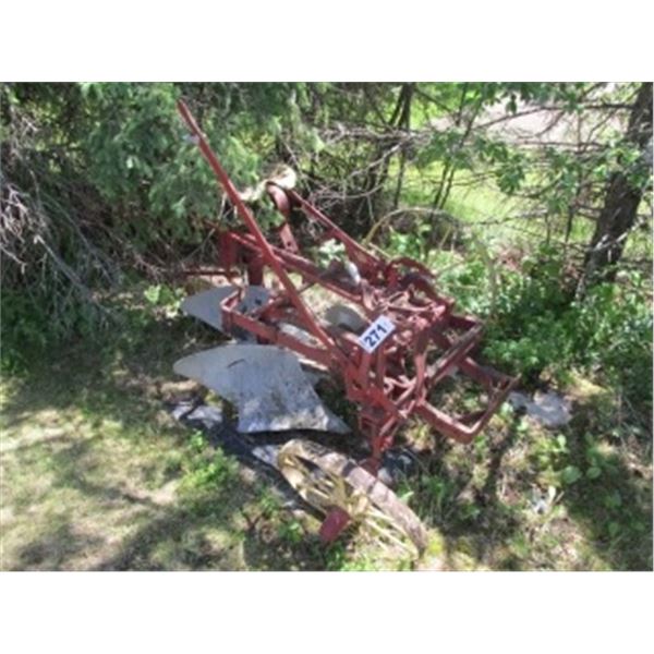 2 BOTTOM HORSE DRAWN PLOW