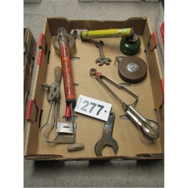COLLECTOR’S MEASURING TAPE, BOTTLE SPRAY GUNS, HAND MIXERS AND WRENCHES