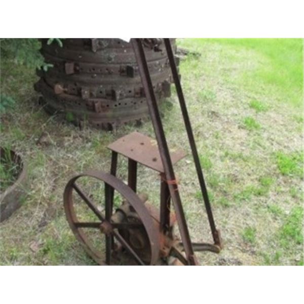 MONARCH WATER PUMP-JACK