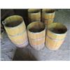 Image 1 : DISPLAY CEDAR BARRELS