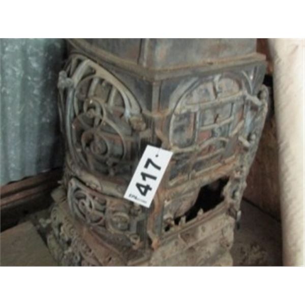 COLLECTOR ORNAMENTAL CAST IRON HEATER