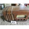 Image 1 : COLLECTIBLE TUBE RADIO